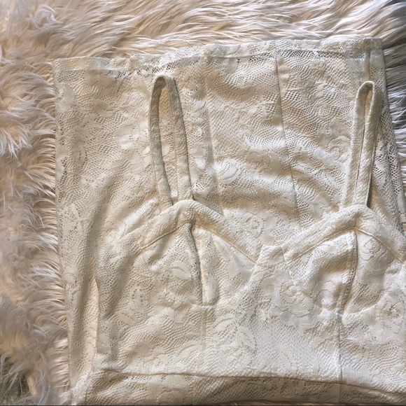 🖤NWOT - Balconette Lace White Dress - Picture 4 of 4